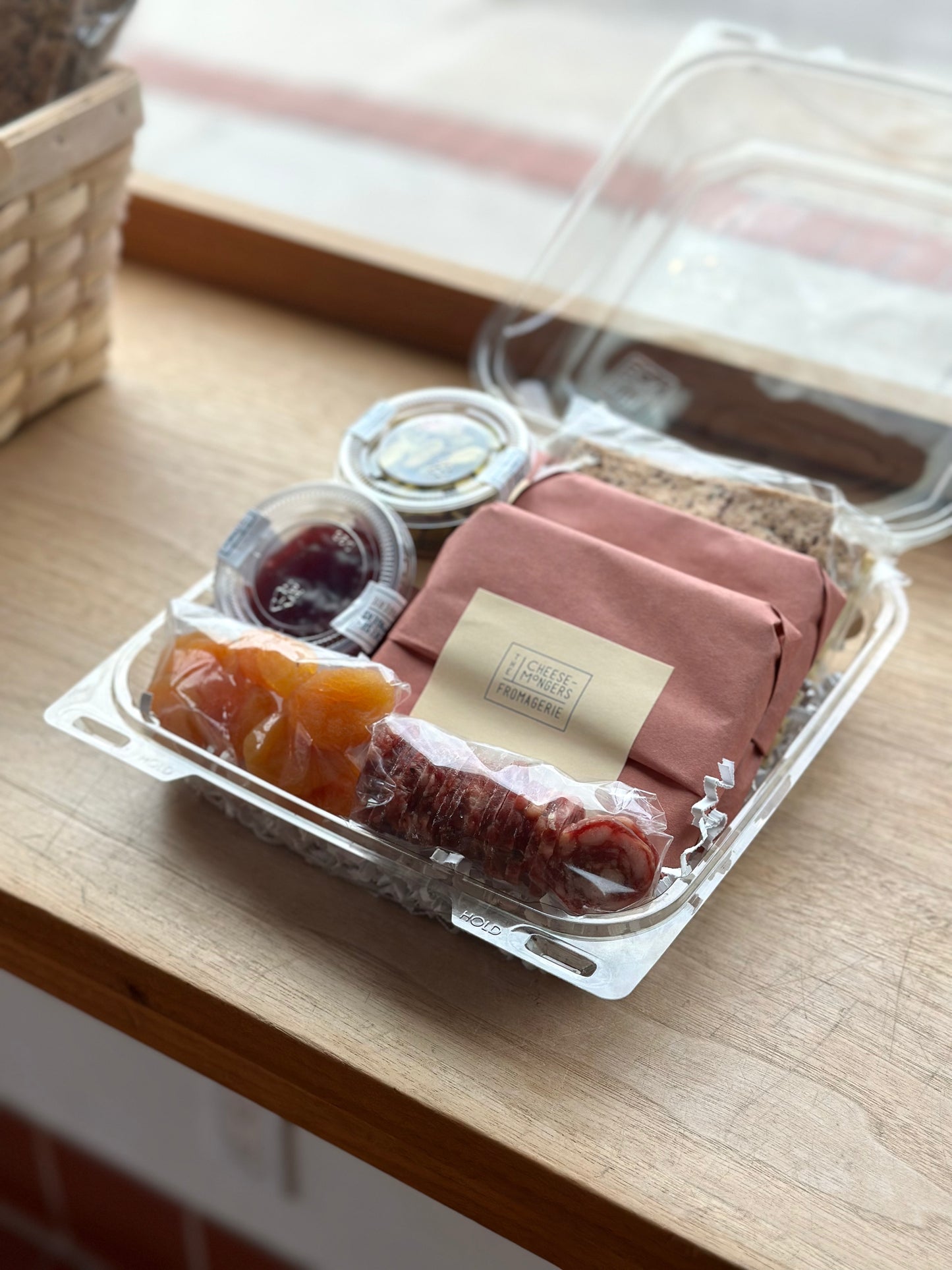 Summer Picnic Basket